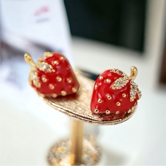 Jewelry - Delicate strawberry stud earrings. New.